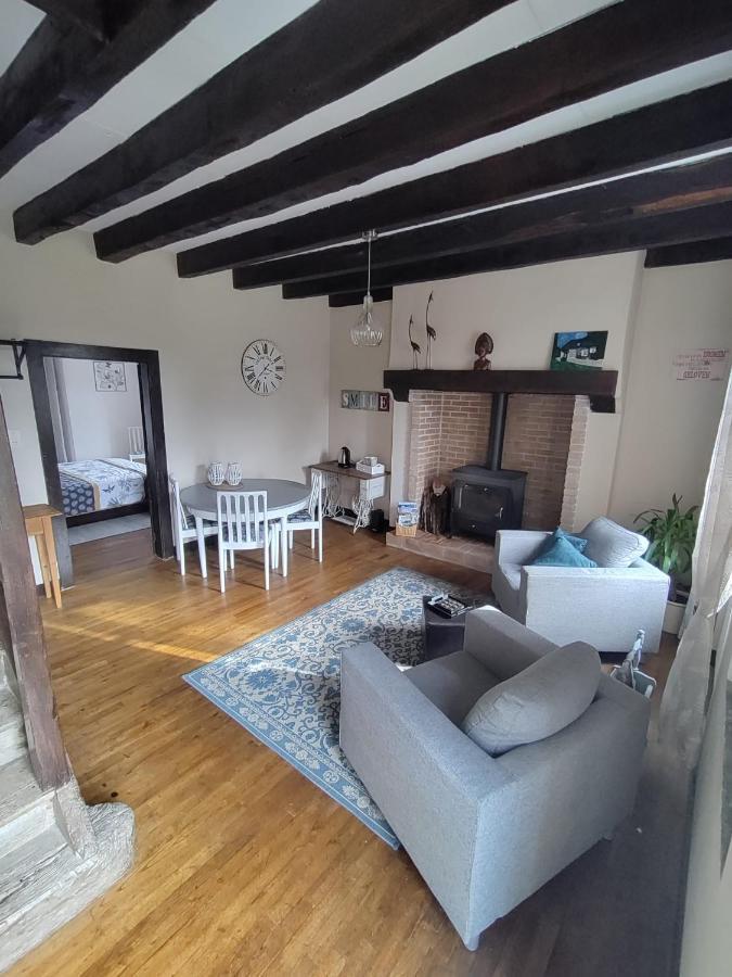 B&B Buddleja Saint-Hilaire-les-Places Eksteriør bilde